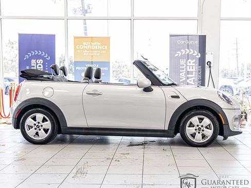 Used 2017 MINI Cooper Convertible FWD image 9