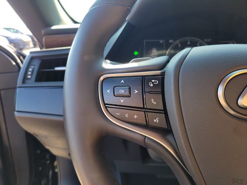 Used 2023 Lexus ES 350 w/ Premium Package FWD image 22