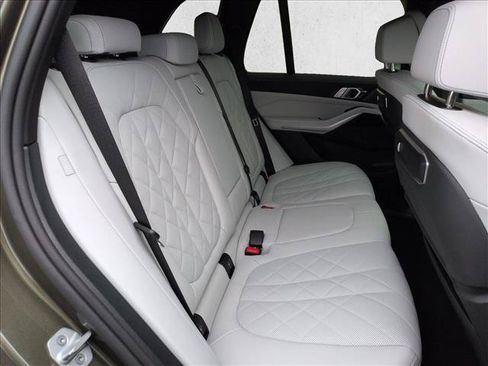 Used 2025 BMW X5 xDrive40i w/ Climate Comfort Package AWD/4WD image 21