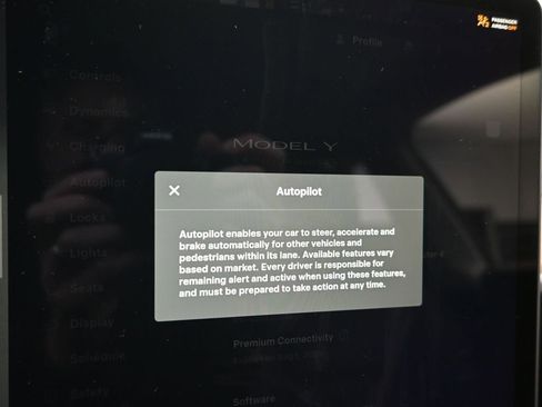 Used 2024 Tesla Model Y Long Range image 20