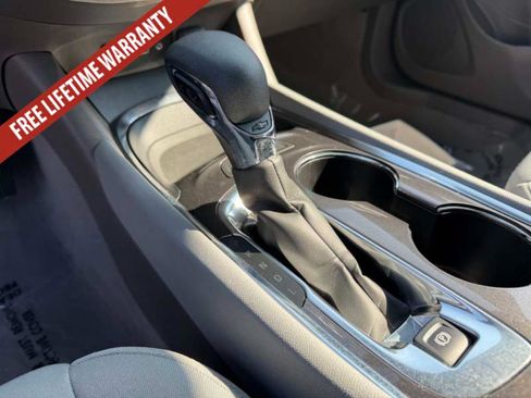 Used 2024 Chevrolet Malibu LT FWD image 25