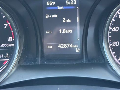 Used 2022 Toyota Camry SE image 18