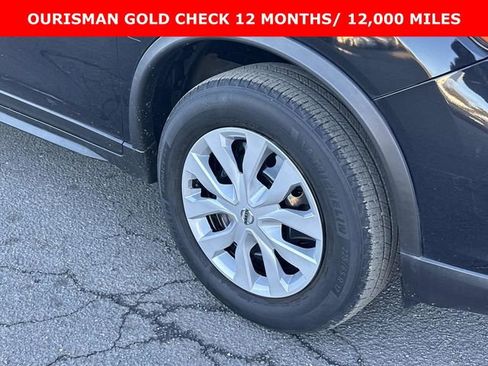 Used 2017 Nissan Rogue S image 7