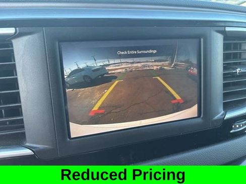 Used 2023 Chrysler Voyager LX FWD image 21