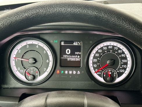 Used 2017 RAM 1500 Classic SLT image 12