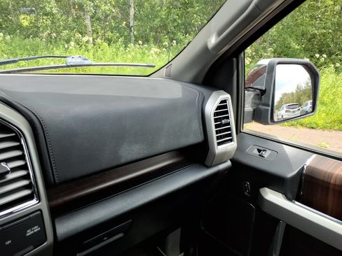 Used 2016 Ford F150 Lariat AWD/4WD image 24