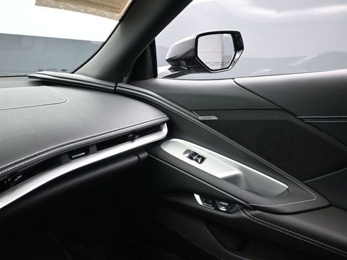 Used 2024 Chevrolet Corvette Stingray Coupe w/ 1LT image 20