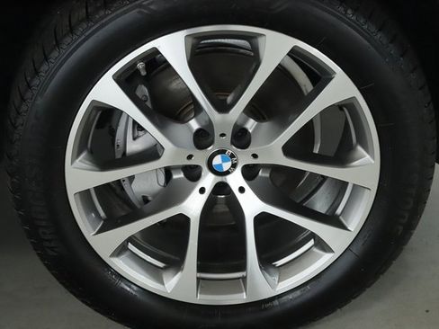 Certified 2026 BMW X5 xDrive40i w/ Climate Comfort Package image 10