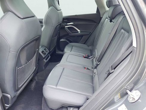 Certified 2025 Audi Q5 Premium Plus w/ Premium Plus AWD/4WD image 35
