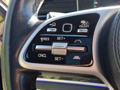 Used 2020 Mercedes-Benz GLS 580 4MATIC image 18
