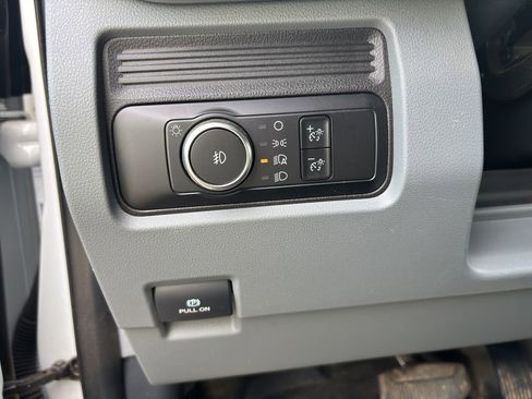 Used 2024 Ford F550 4x4 SuperCab Super Duty image 14