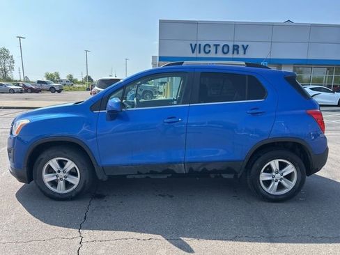 Used 2016 Chevrolet Trax LT AWD/4WD image 5