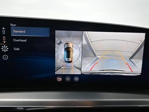 Used 2024 Cadillac Lyriq Luxury RWD image 20