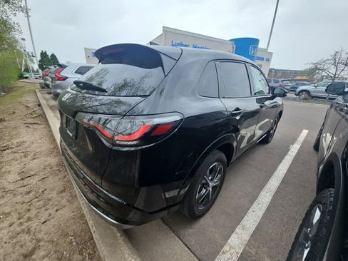 Used 2025 Honda HR-V EX-L image 3