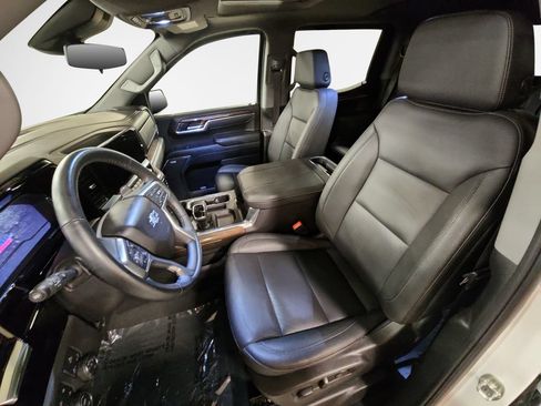 Certified 2025 Chevrolet Silverado 1500 LT Trail Boss w/ Convenience Package II AWD/4WD image 12