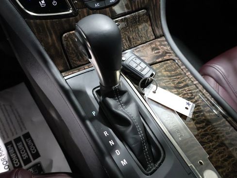 Used 2016 Buick LaCrosse Leather w/ Ultra Luxury Package image 36