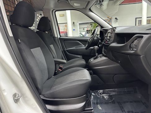 Used 2022 RAM ProMaster City Tradesman w/ Window Group 05 image 15