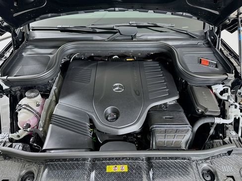 New 2026 Mercedes-Benz GLE 450 4MATIC image 32