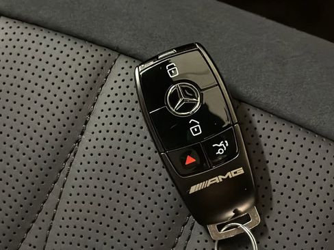New 2026 Mercedes-Benz GLE 63 AMG S image 39