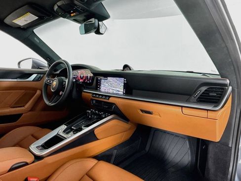 Certified 2025 Porsche 911 Carrera RWD image 17