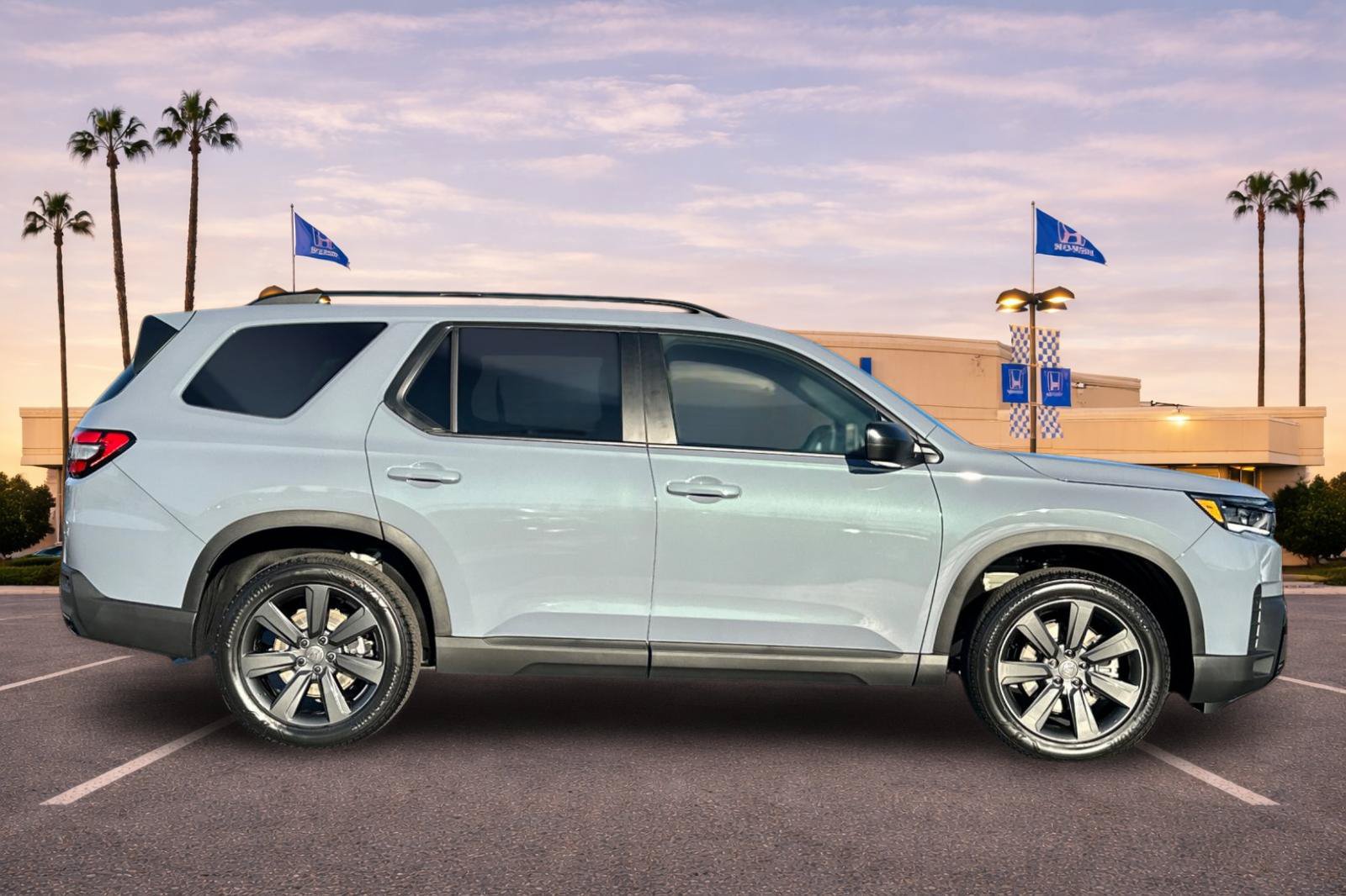New 2026 Honda Pilot Sport image 3
