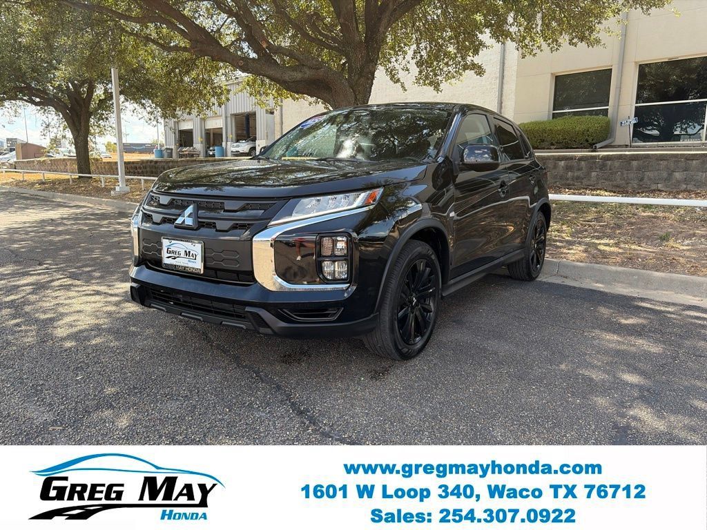 Used 2025 Mitsubishi Outlander Sport LE AWD/4WD image 3