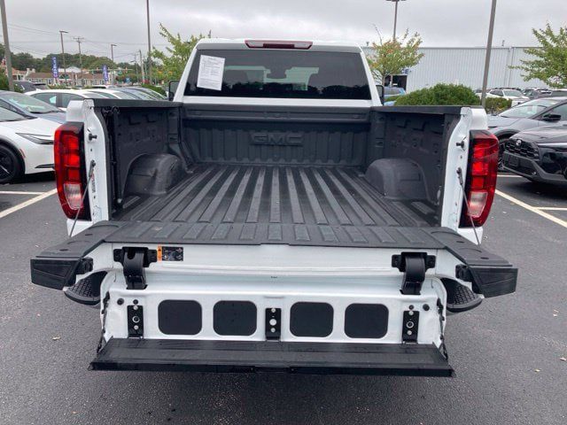 Used 2024 GMC Sierra 2500 SLE w/ SLE Convenience Package AWD/4WD image 10
