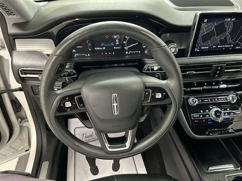 Used 2020 Lincoln Corsair AWD w/ Equipment Group 101A image 4