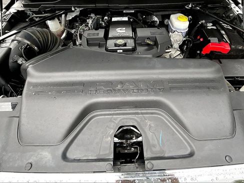 Certified 2024 RAM 2500 Tradesman w/ Chrome Appearance Group image 10