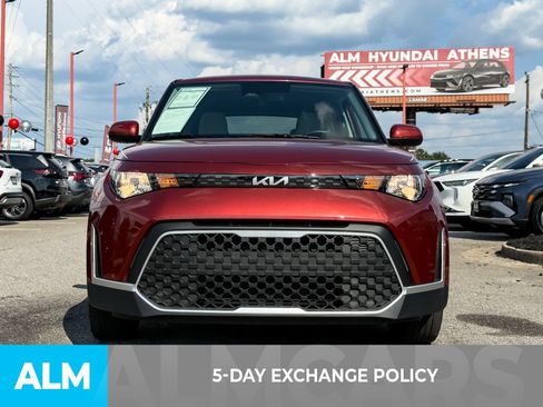 Used 2025 Kia Soul LX FWD image 3