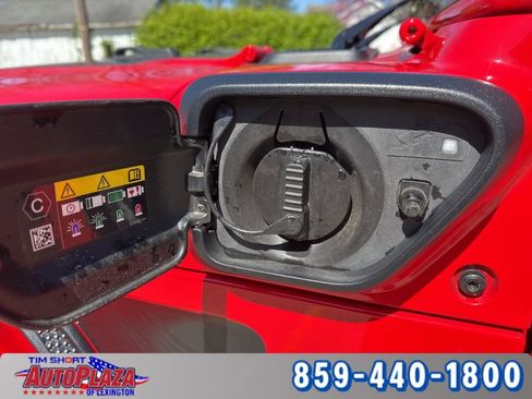 Used 2025 Jeep Wrangler Unlimited Sahara AWD/4WD image 14