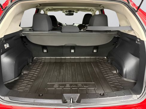 Used 2022 Subaru Crosstrek 2.0i Premium w/ Moonroof Package image 9