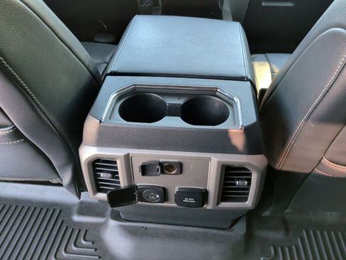 Used 2022 Ford F250 Lariat w/ Tremor Off-Road Package image 43