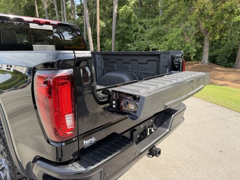New 2026 GMC Sierra 1500 AT4X AWD/4WD image 11