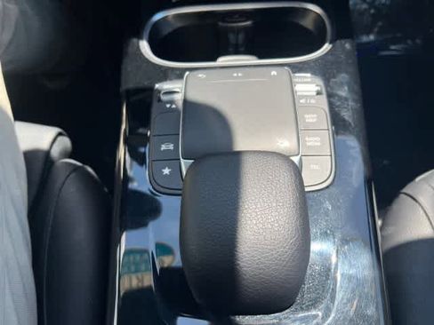 Certified 2022 Mercedes-Benz A 220 image 29