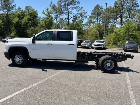 New 2026 Chevrolet Silverado 3500 W/T w/ WT Convenience Package AWD/4WD image 6