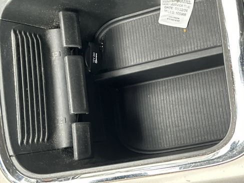 Used 2017 RAM 1500 Laramie w/ Protection Group image 33