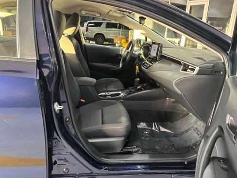Used 2023 Toyota Corolla LE FWD image 35