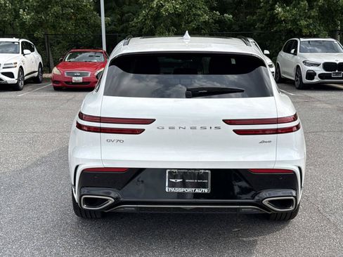 Used 2026 Genesis GV70 2.5T Sport Prestige AWD/4WD image 4