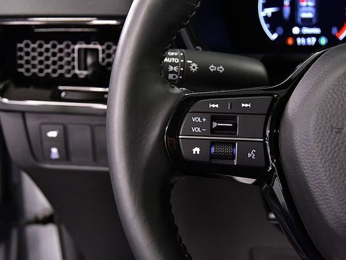 Used 2023 Honda CR-V EX-L image 17