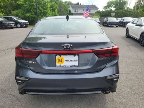 Certified 2021 Kia Forte LXS FWD image 4