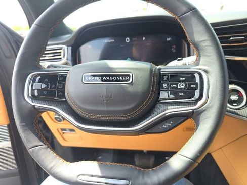 Used 2024 Jeep Grand Wagoneer L Series III w/ Rear Seat Video Group 1 AWD/4WD image 20