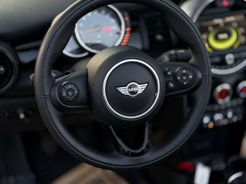 Used 2016 MINI Cooper S image 14