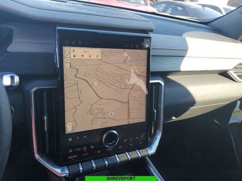 New 2025 GMC Acadia Elevation w/ Elevation Premium Package image 15