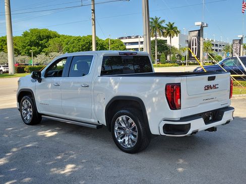 Used 2022 GMC Sierra 1500 Denali w/ Denali Reserve Package AWD/4WD image 4