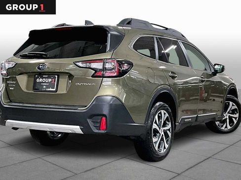 Used 2021 Subaru Outback Limited image 12