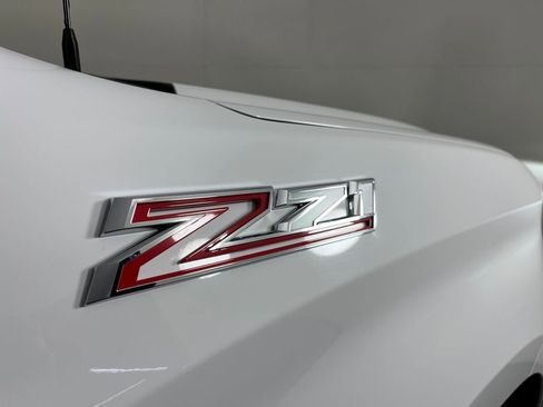 Used 2024 Chevrolet Silverado 1500 LT w/ Z71 Off-Road Package image 25