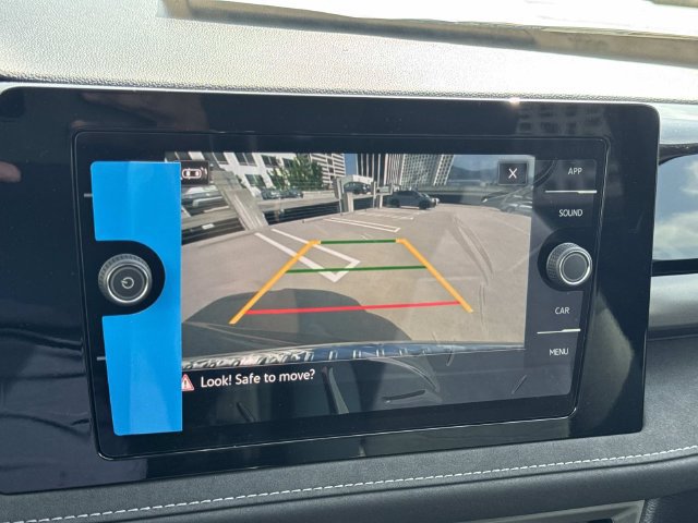 New 2026 Volkswagen Taos SE FWD image 25