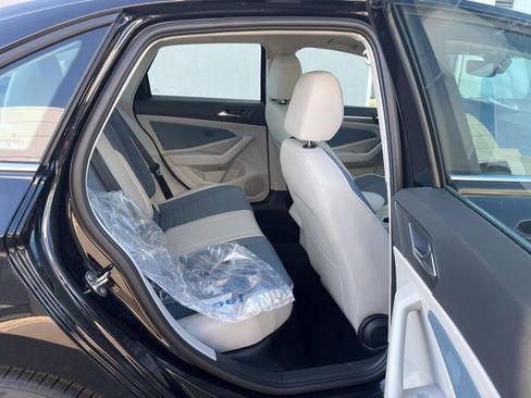 New 2026 Volkswagen Jetta SE image 26