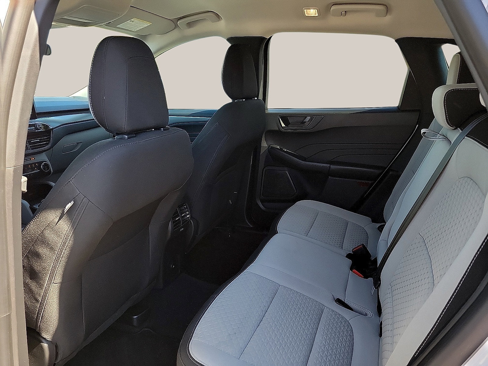 Used 2023 Ford Escape Active FWD image 9